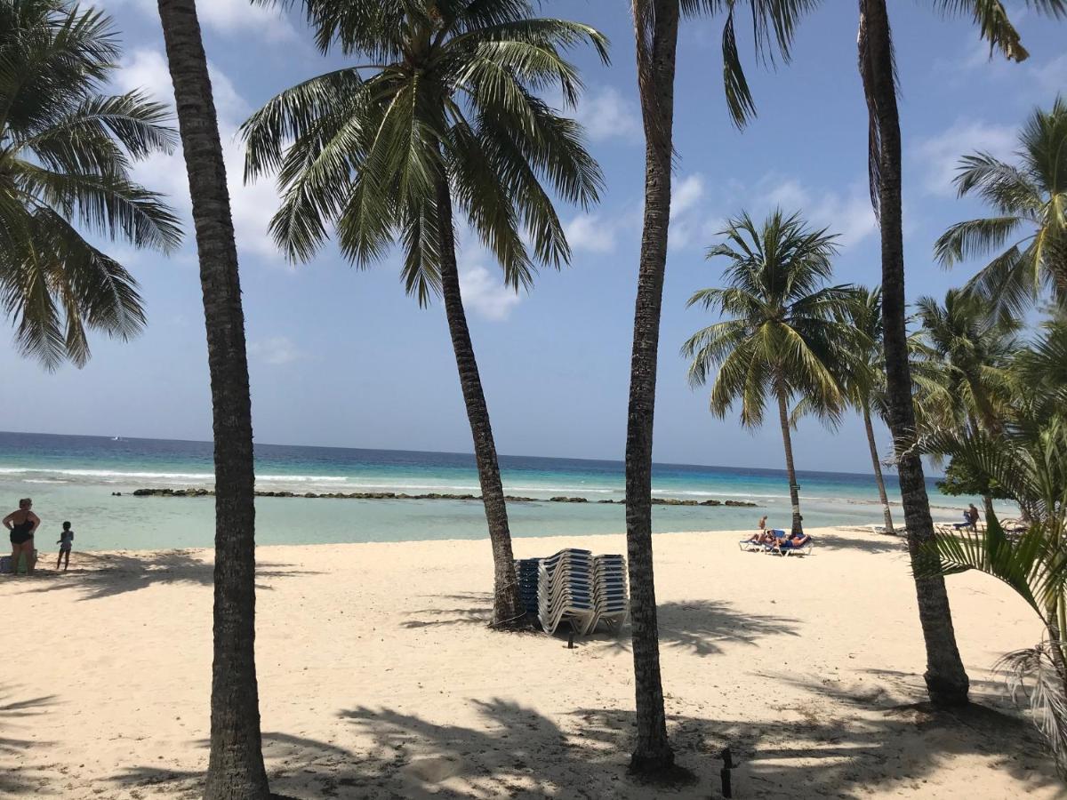 Courtyard By Marriott Bridgetown, Barbados Hotel Exterior photo